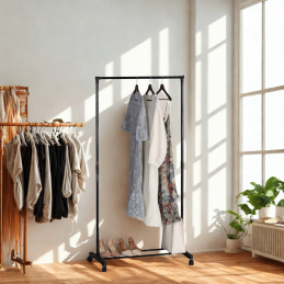 portant à vêtement noir